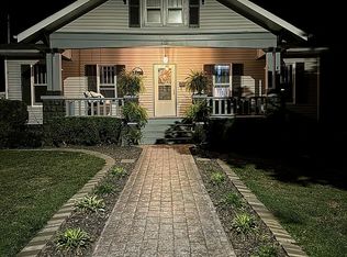 618 W Chester St, Nashville, IL 62263