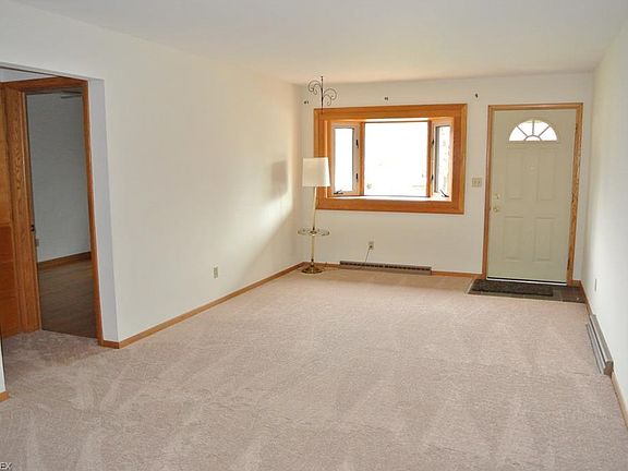 5th image of 3360 & 3362 Elmwood St