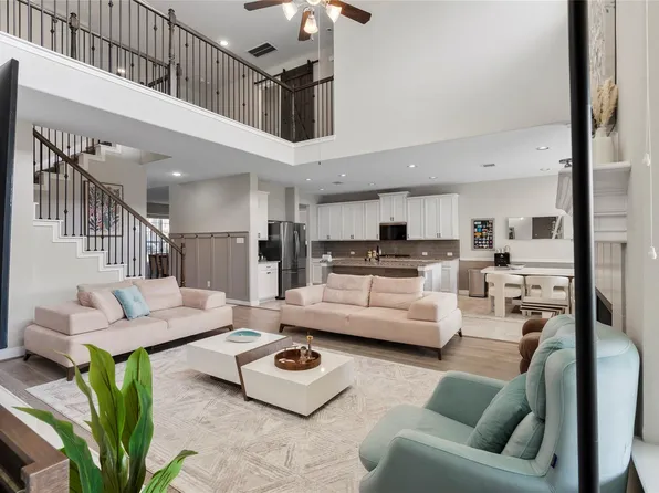 20714 Fertile Valley Ln, Richmond, TX 77407