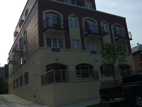 1st image of 3623 12th St #1
