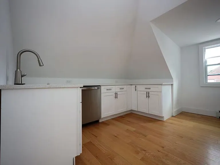 7807 Ridge Blvd #3 — Photo 11