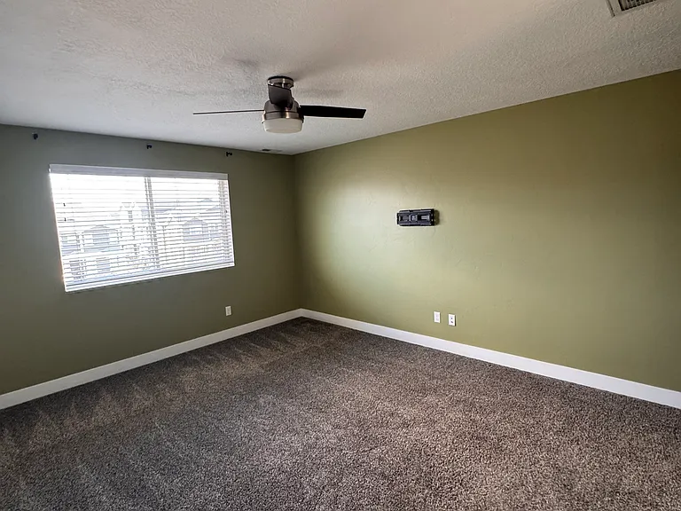 15146 S Cantle Dr — Photo 21