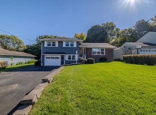 113 Ferndale Rd, Syracuse, NY 13219