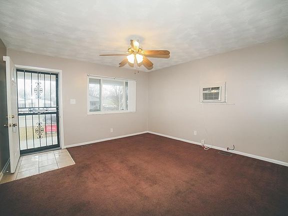 3rd image of 1704 Nelson Ave