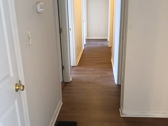 2nd image of 128 Henry Dr