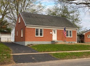323 Creekview Dr, Paris, KY 40361