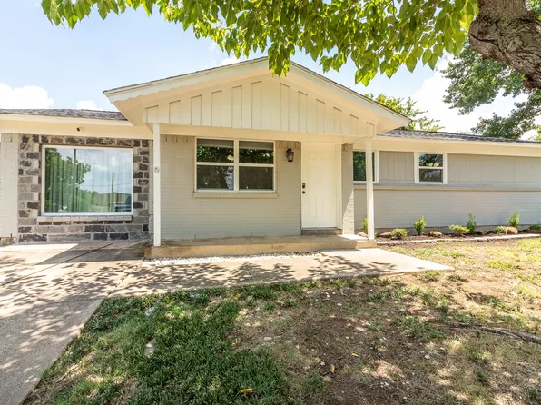 6308 Stardust Dr, Fort Worth, TX 76148