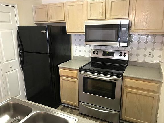 4th image of 8939 Latrec Ave APT 111