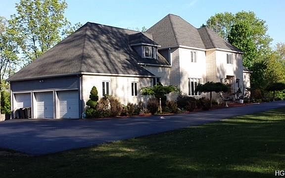 4th image of 6 Lake View Dr