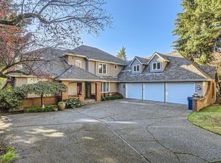 13805 209th Ave NE, Woodinville, WA 98077