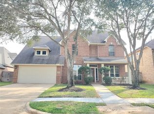 5439 Emerald Pointe Ln, Sugar Land, TX 77479