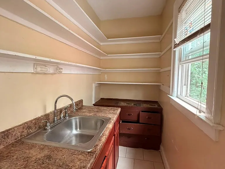 750 Legion Ave #2A — Photo 7