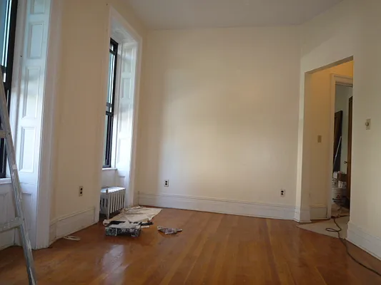 Rented by New Yorker Realty | media 13