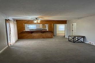 5th image of 11011 Cadillac Ave