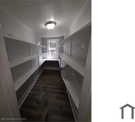 2nd image of 307 N Governors Ave APT B