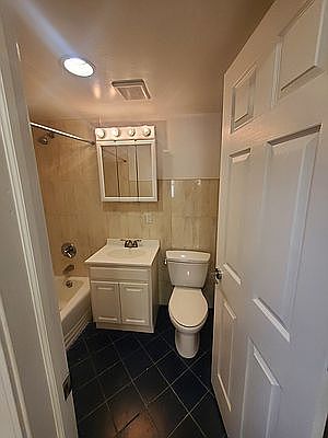3rd image of 120 Orchard St #6D