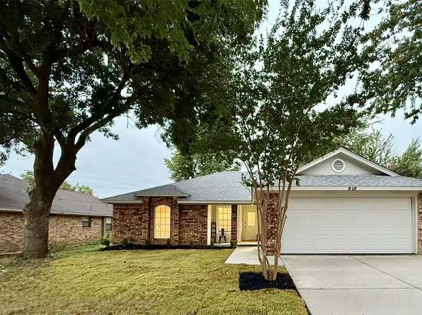 818 Wind Brooke Dr, Arlington, TX 76001