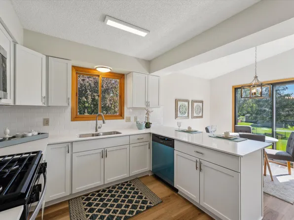 8018 Fairfield Cir N, Brooklyn Park, MN 55444
