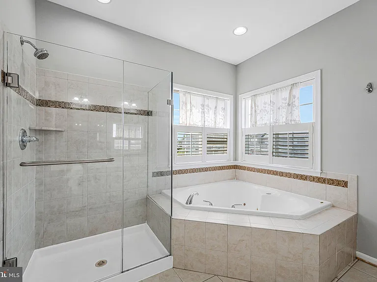 22247 Waterberry Ter — Photo 21