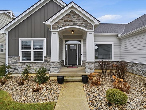 2nd image of 1129 Margaux Ct