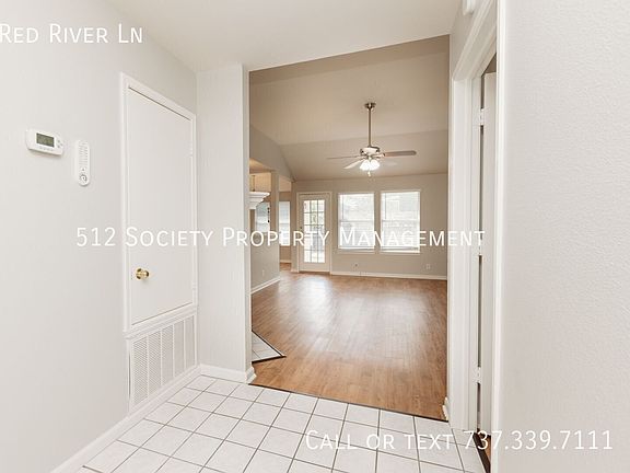 3rd image of 704 Red River Ln
