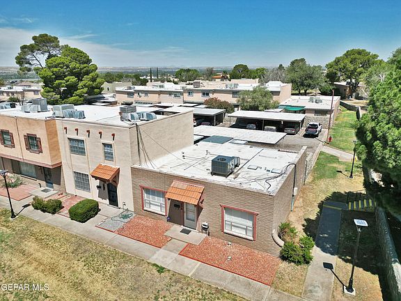 3rd image of 256 Maricopa Dr