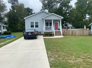 604 West St, Manteo, NC 27954