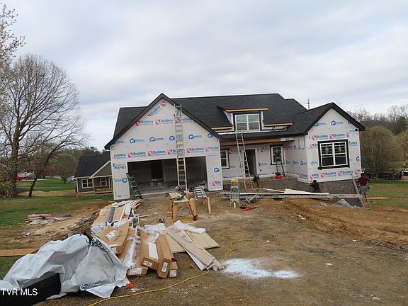 2nd image of 114 Creek Side Ct