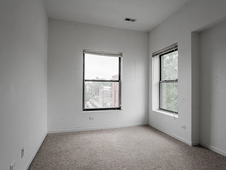 1219 W Foster Ave #1 — Photo 7