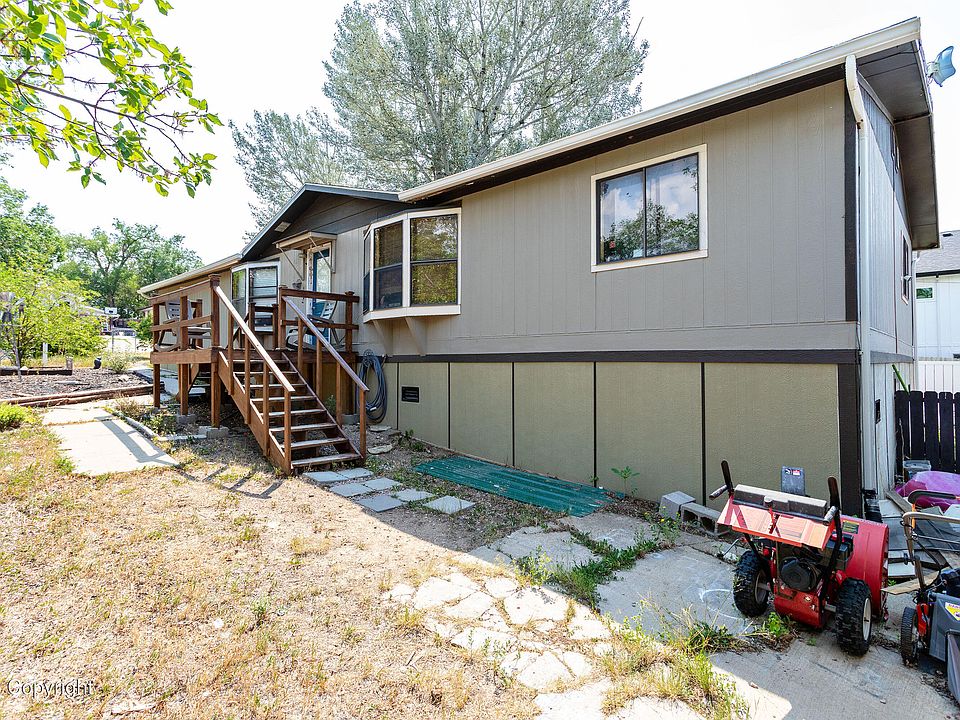 1st image of 906 Richards Ave