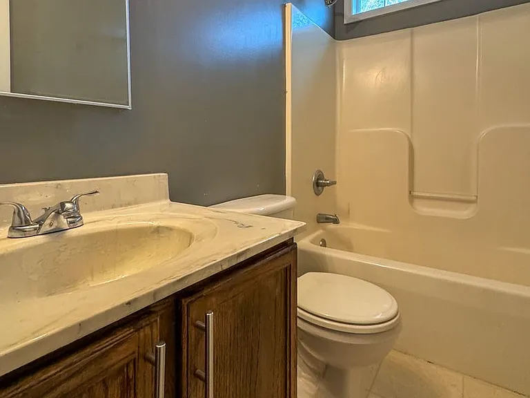 118 Jefferson Dr — Photo 10