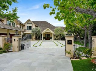 1 Cypress Point Ln, Newport Beach, CA 92660