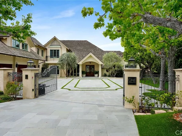 1 Cypress Point Ln, Newport Beach, CA 92660