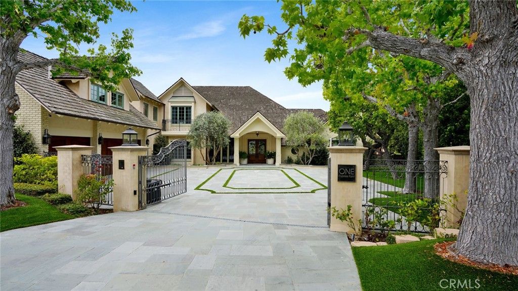 1 Cypress Point Lane 3