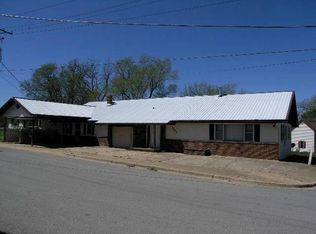 201 Lake St, Mountain Grove, MO 65711