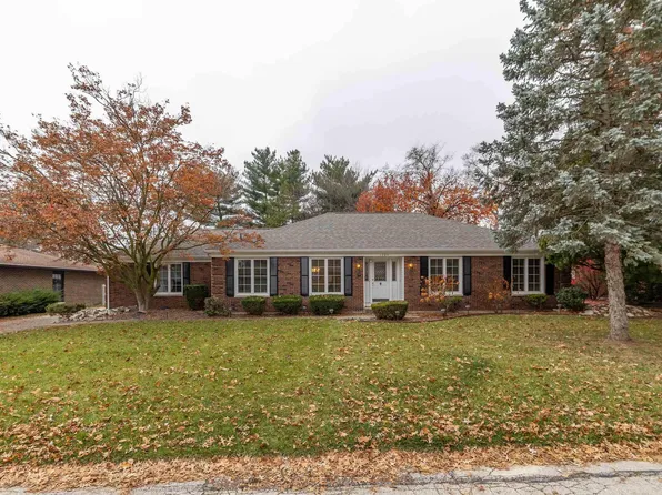 1304 S 30th St, Quincy, IL 62301