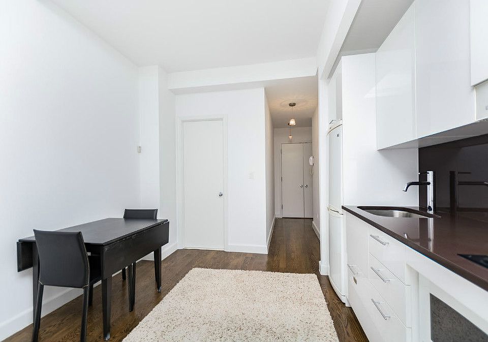 1st image of 212 W 91st St APT 708