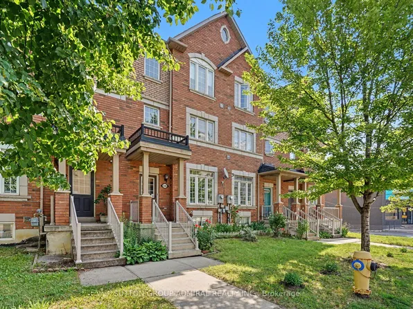 2205 Weston Rd #45, Toronto, ON M9N 4A1