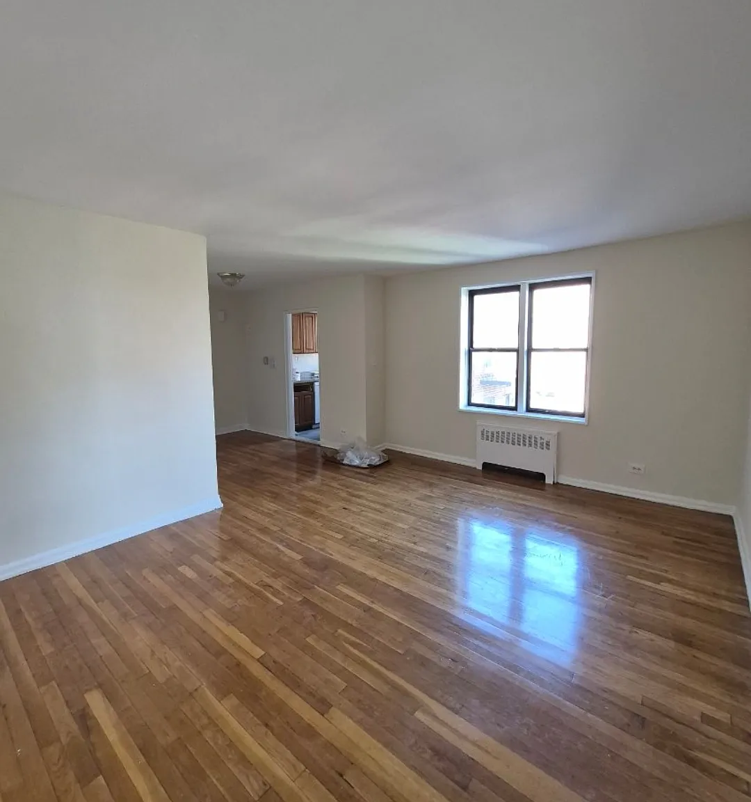 1 bed, 725 sqft, $2,275 — Photo 2