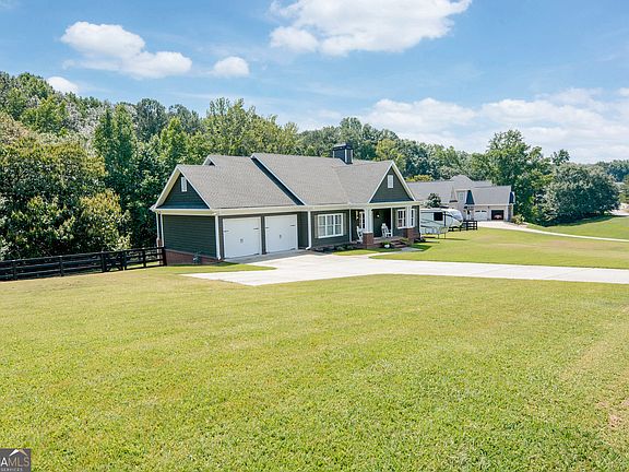4th image of 4465 Carters Creek Ln