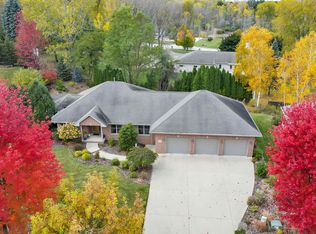 141 Thyme Pl, Green Bay, WI 54302