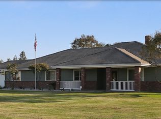 13531 Perry Dr, Visalia, CA 93292