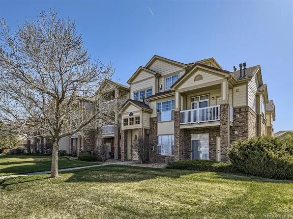 5705 N Genoa Way Bldg 9 #204, Aurora, CO 80019