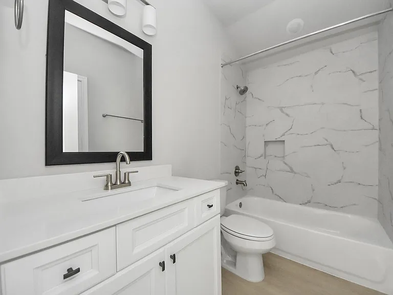 1105 W Bayshore Dr — Photo 23
