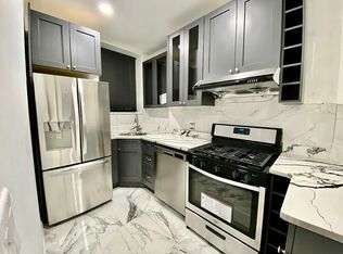 181 24th St #2, Brooklyn, NY 11232