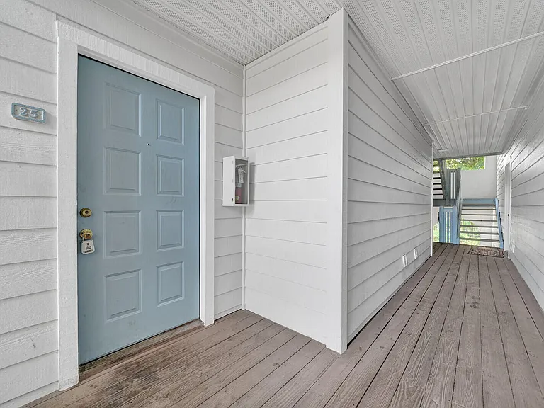 2301 N Congress Ave #25 — Photo 2