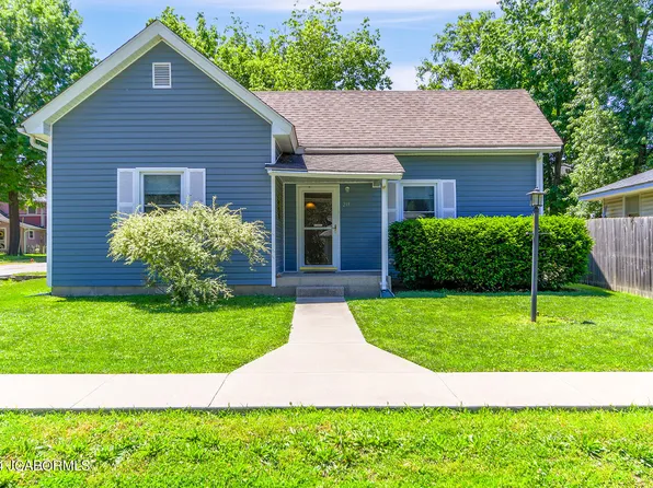 211 S Mary St, Auxvasse, MO 65231
