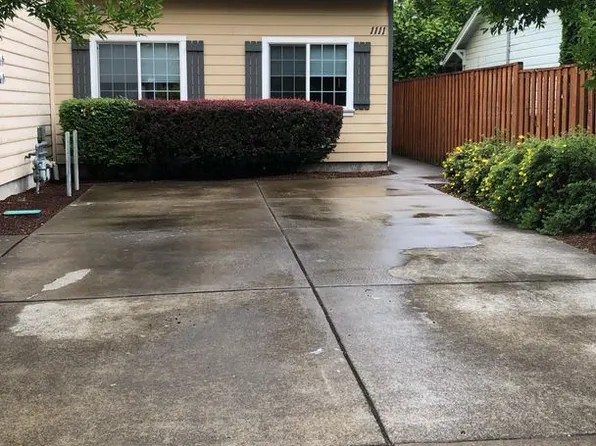 1111 NW 27th St, Corvallis, OR 97330