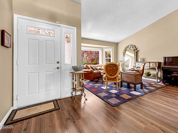 4th image of 6052 Torrington Dr