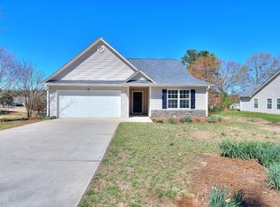 341 Oliver Ridge Dr, Commerce, GA 30529